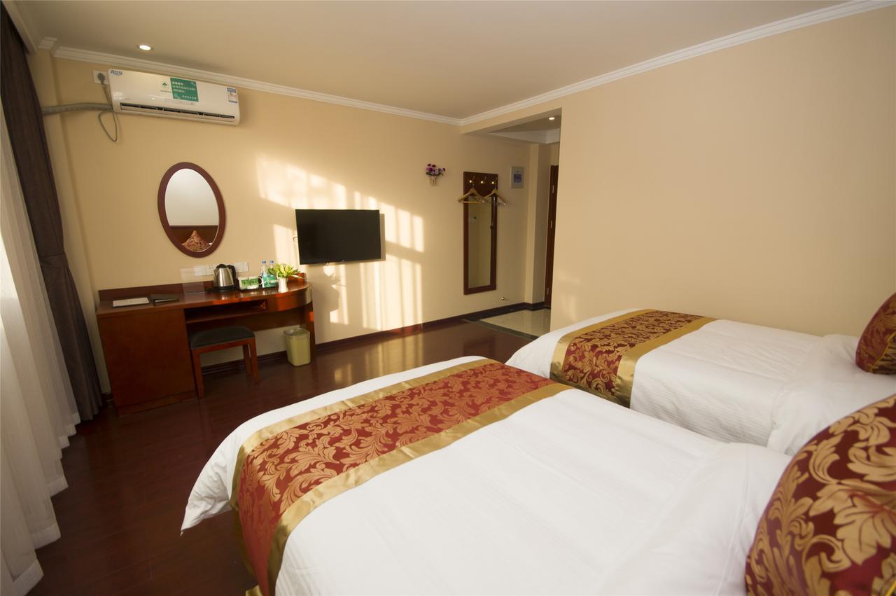 Greentree Inn Anhui Chizhou Jiuhua Mountain Scenic Spot Business Hotel Wuxiqiao ภายนอก รูปภาพ
